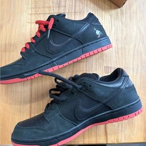 Nike pigeon dunk rare men’s size 9